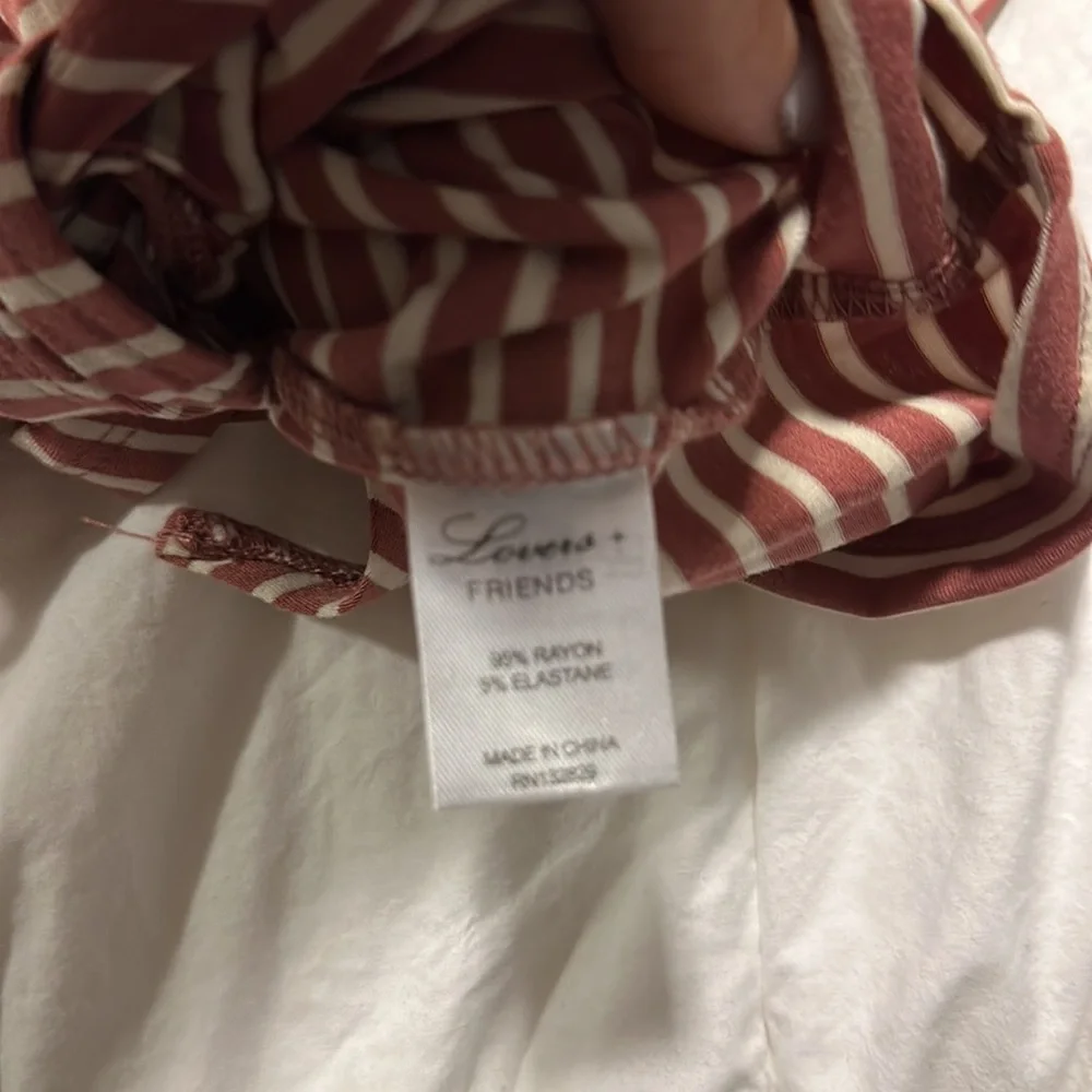 Lovers+ and friends stripped cropped tie top size XS - Picture 6 of 7